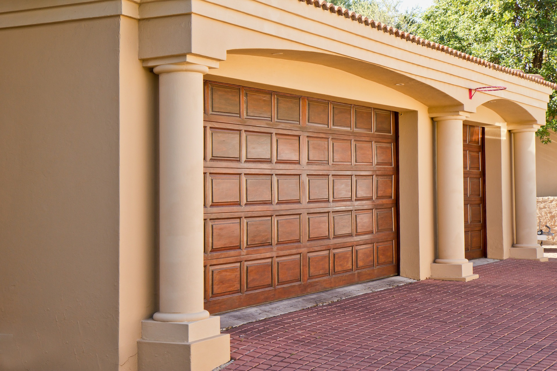 Picture of garage door for smart garage door section