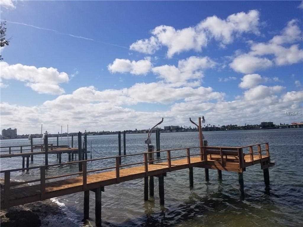 St. Petersburg, FL homes for sale with water views