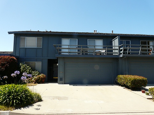 beach_cliff_townhomes_seascape-garages