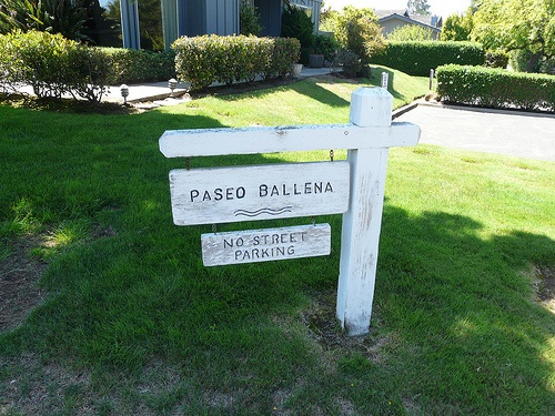 beach_cliff_townhomes_seascape-sign