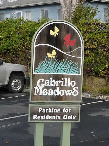 cabrillo_meadows_condos-sign