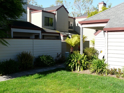 Camp Capitola Townhome Complex