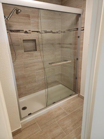 Junipero_condo_Carmel_homes_for_sale_bath
