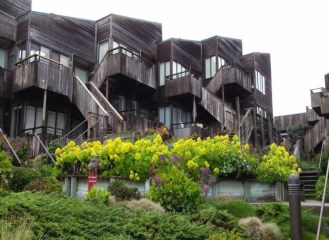 ocean_house_monterey_condos_surf_way