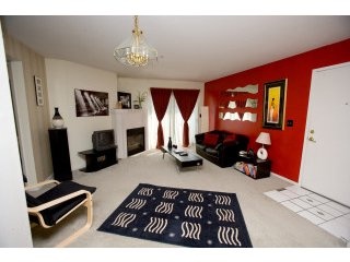 river_street_place-living-room