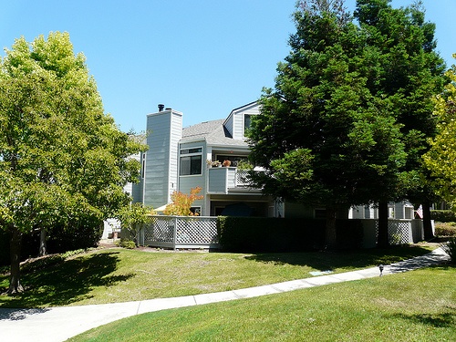 woodside terrace condos