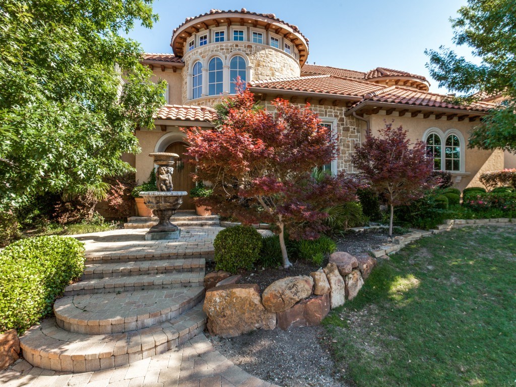 Homes for Sale in McKinney, TX - 3508 Elk Run Rd. McKinney, TX 75070