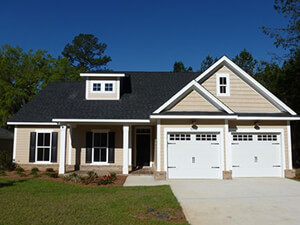 The Meadows is located in northeast Tallahassee, with easy access to Bannerman Road, Meridian Road and Orchard Pond Parkway. One of the neighborhood’s best features is that it backs up to protected green space, 