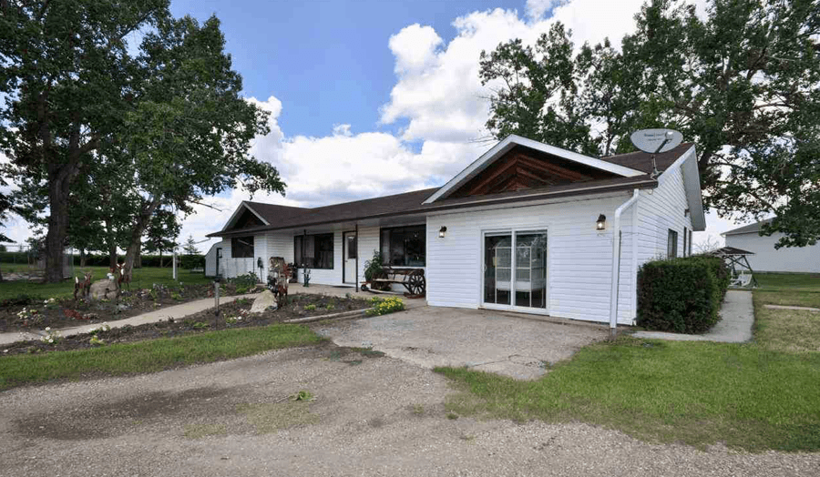 Featured Listing: 252070A Township Road 304 Main Image