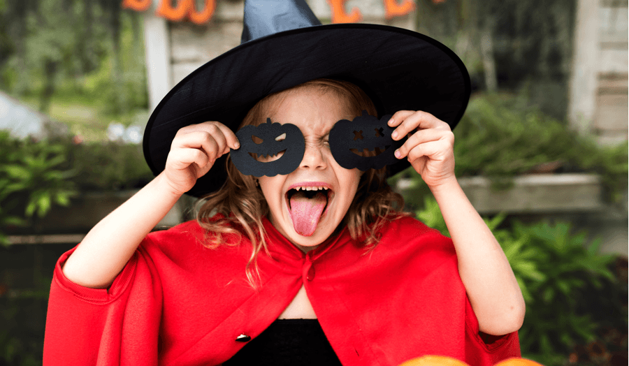 10 Ultra-Easy (and affordable) Kids Halloween Crafts Vampire Pumpkins Image