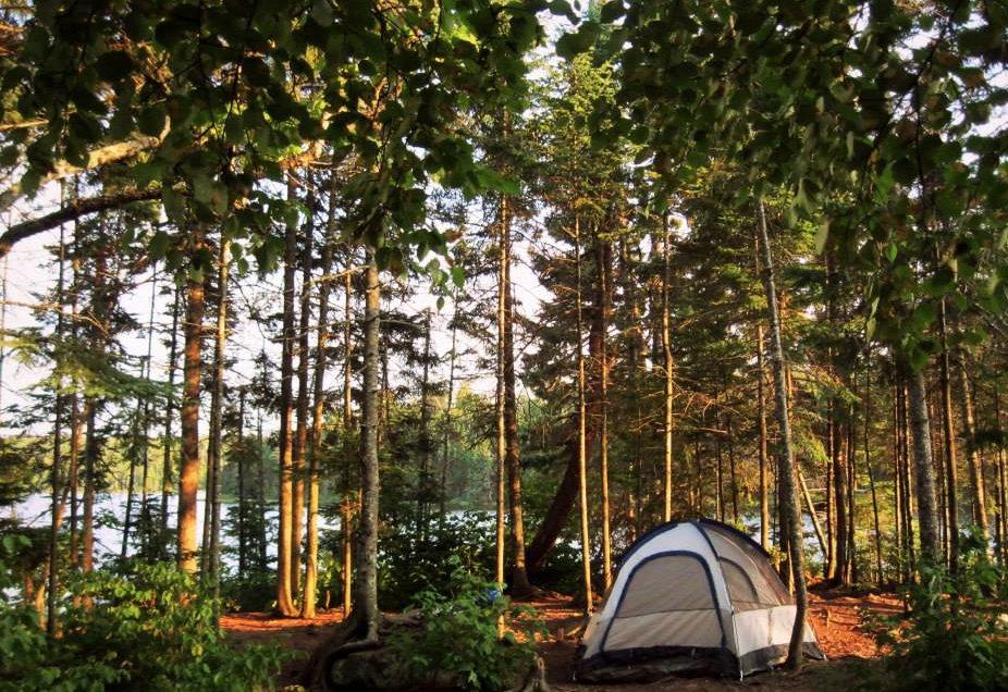 Lake Agnes - Camping