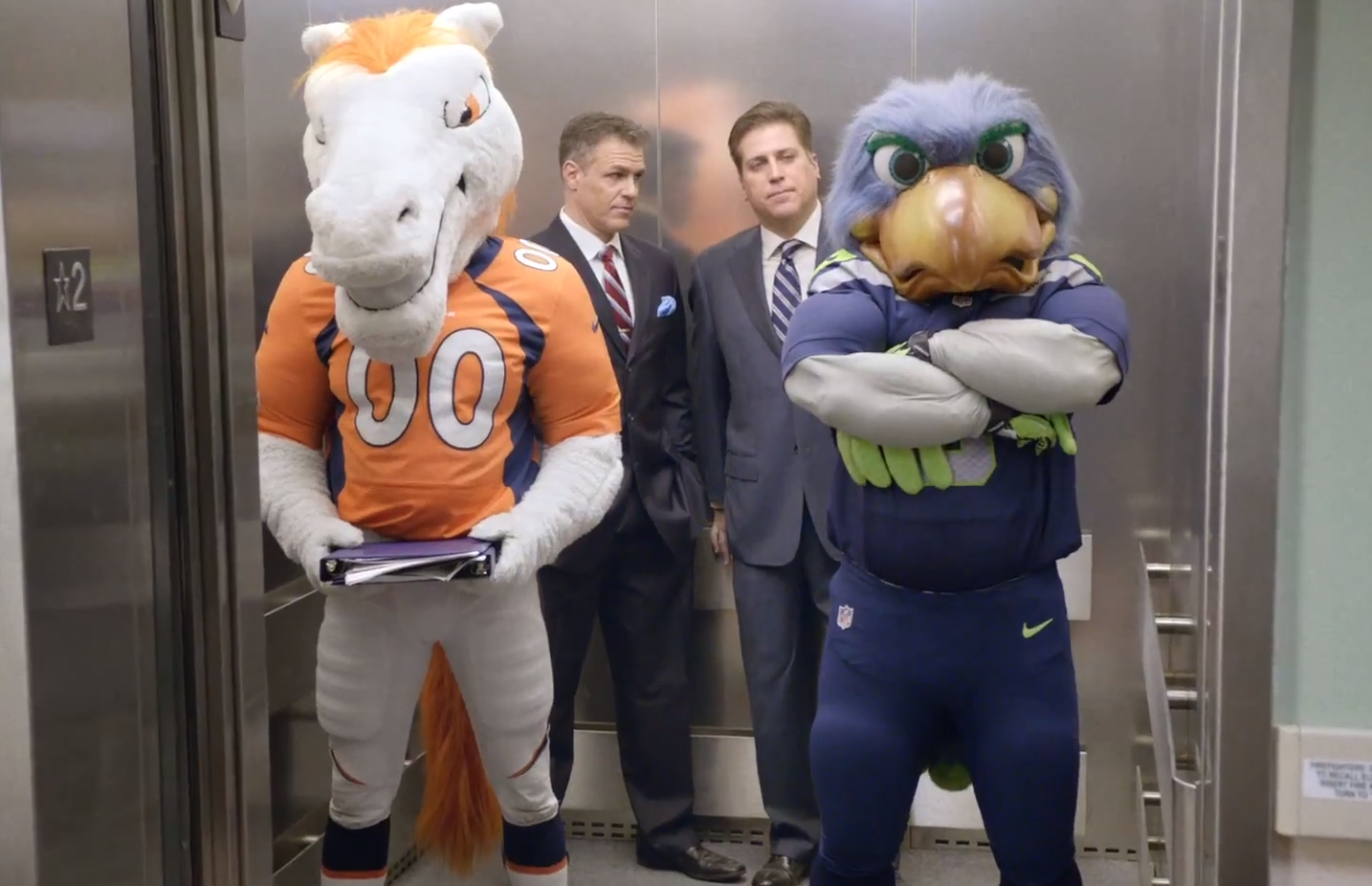 Denver Broncos - Seattle Seahawks - Mascots - Fight - ESPN - Sports Center