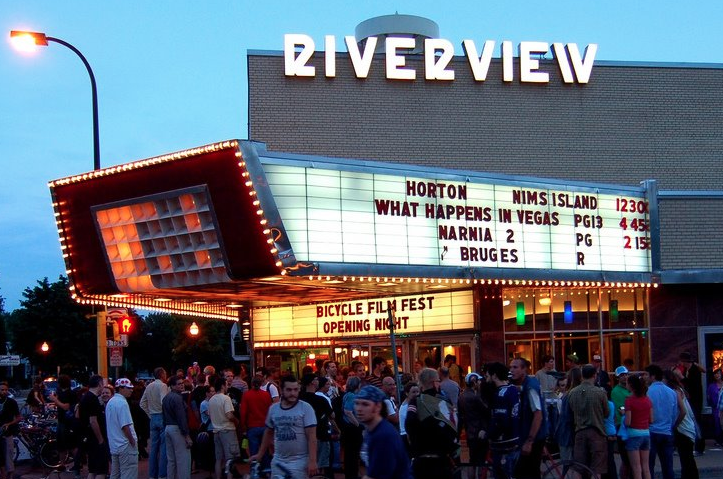 Riverview Theater - Minneapolis -exterior