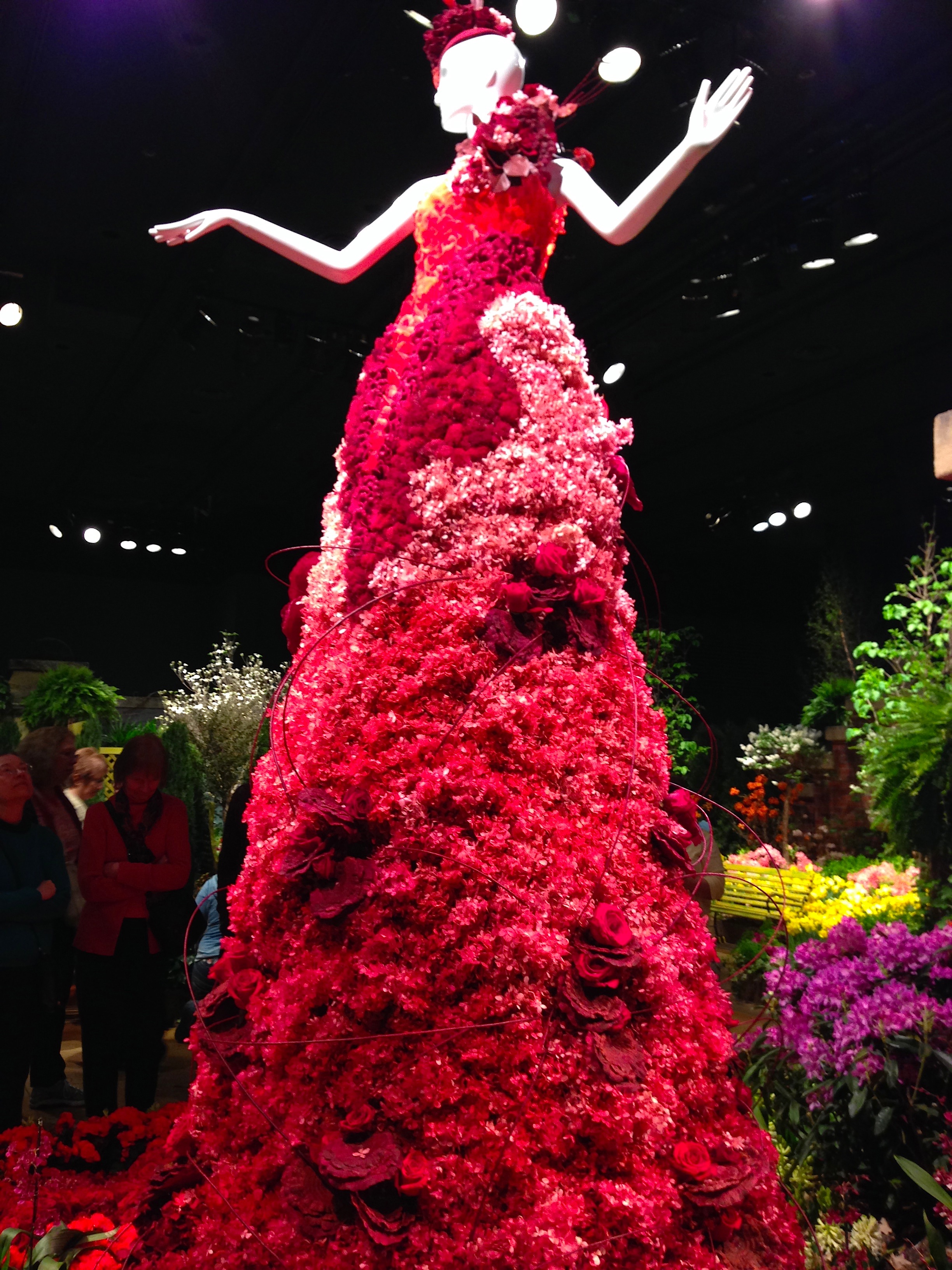 macy's - secret garden show - 2014 dress of flowers