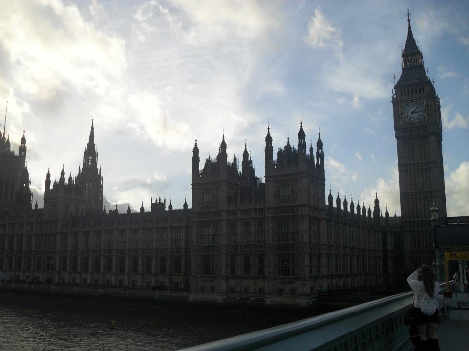 London Big Ben and Thames