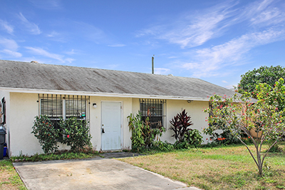 4590 Pruden Blvd, Lake Worth, FL 33463