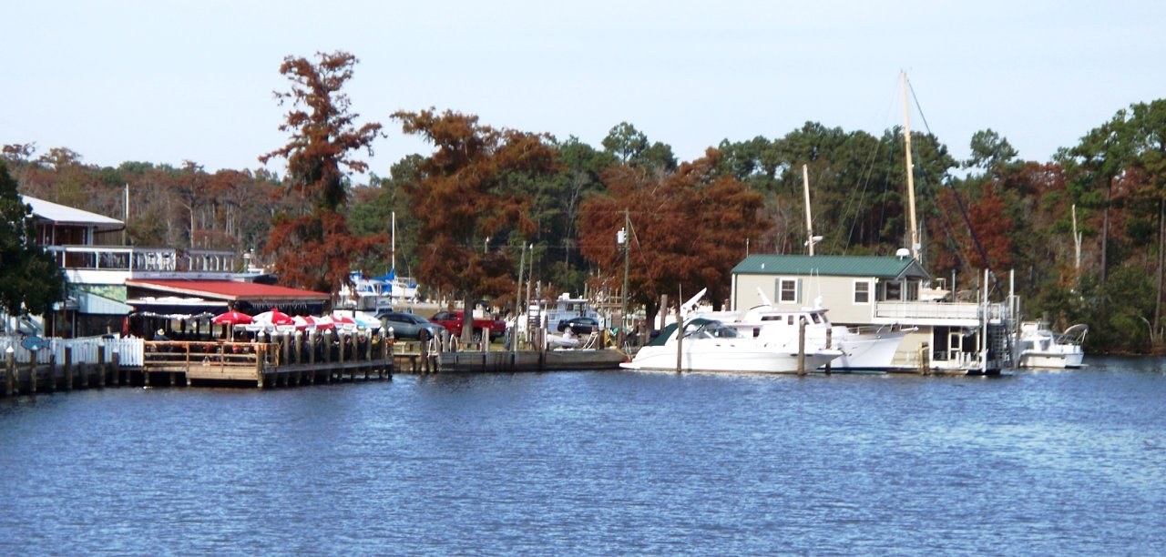 View of Madisonville La Riverfront