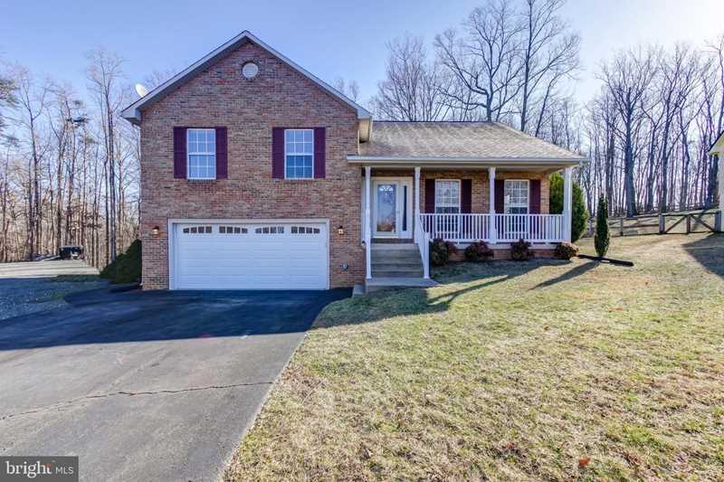 Nokesville, VA Home for Sale 7641 Greenwood Way