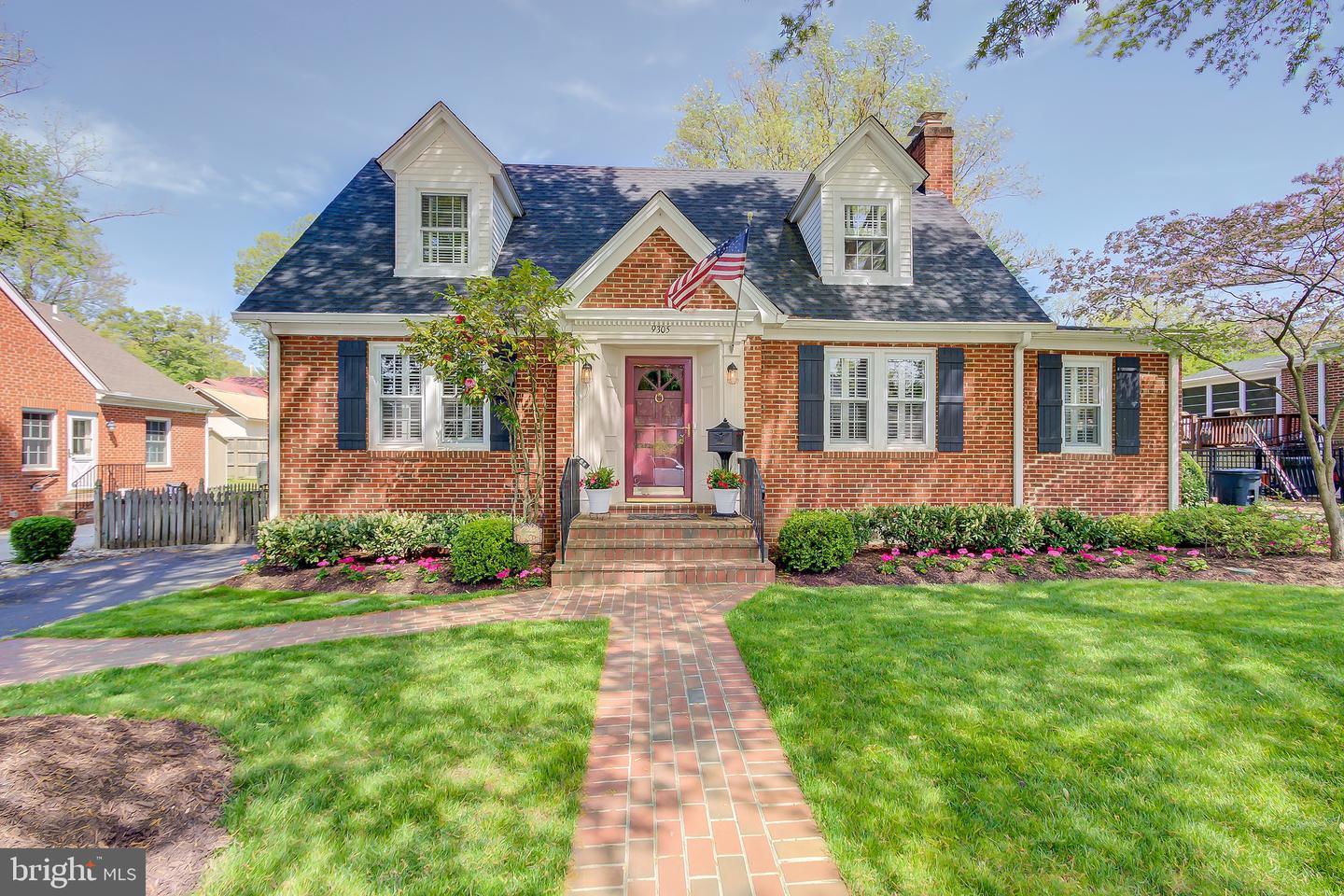 Home for sale at 9305 Battle Street, Manassas, VA  20110