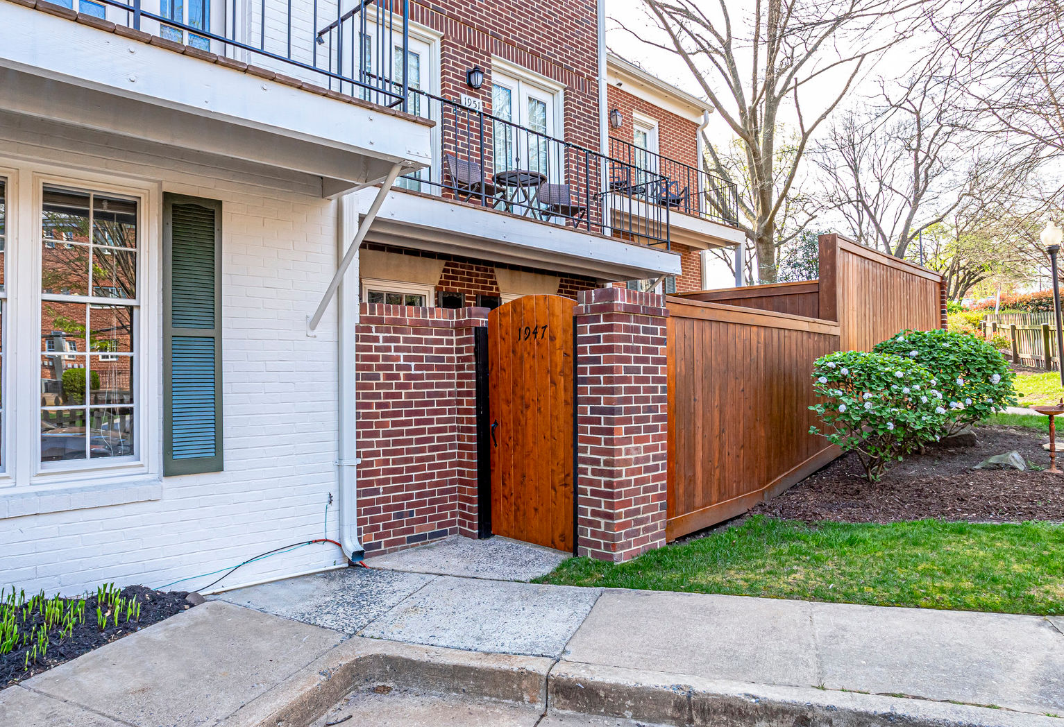 1947 N Calvert St #1, Arlington- Front Gate