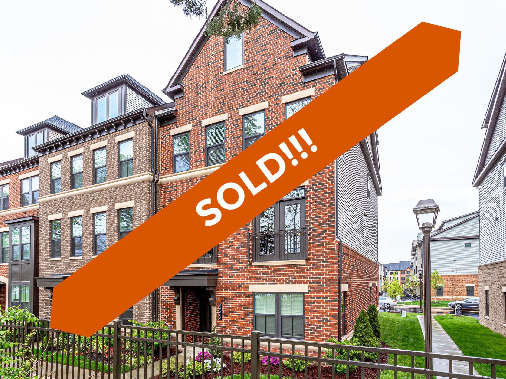 22353 Trailview Crossing Ter, Ashburn SOLD