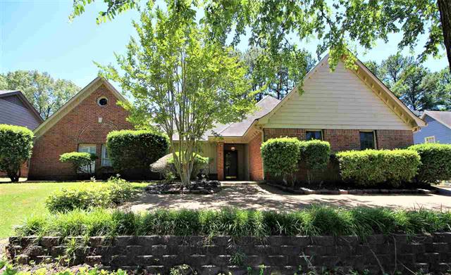 8291 Walnut Grove 8291 Walnut Grove