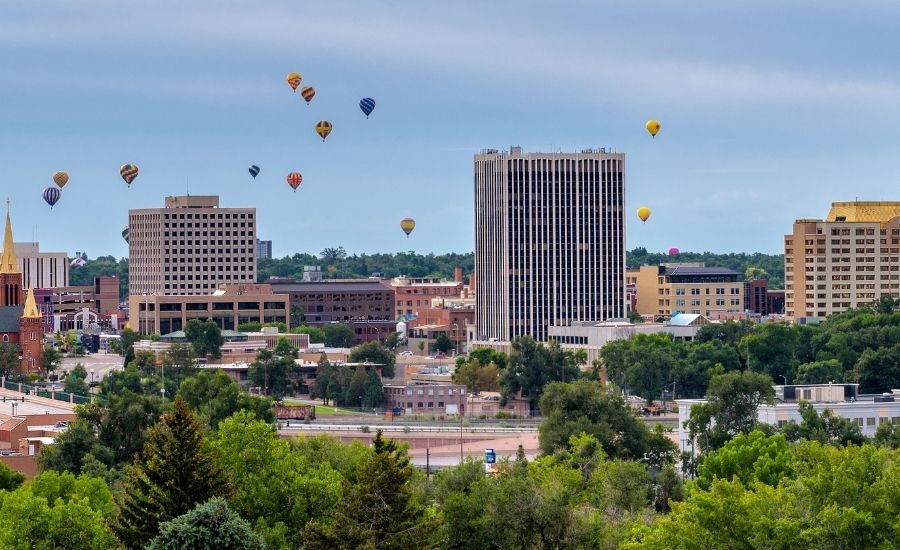 Living in Colorado Springs Living in Colorado Springs