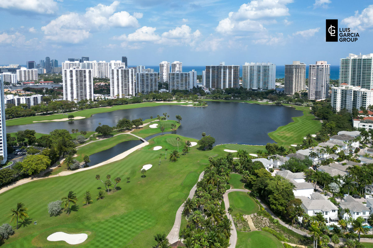 Top 10 Golf Courses in Miami