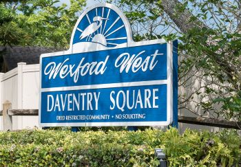 Daventry Square Subdivision Sign