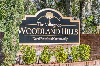 woodland hills sign