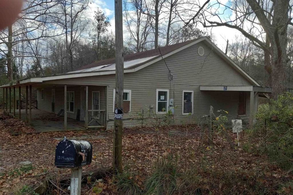 1314 County Road 422