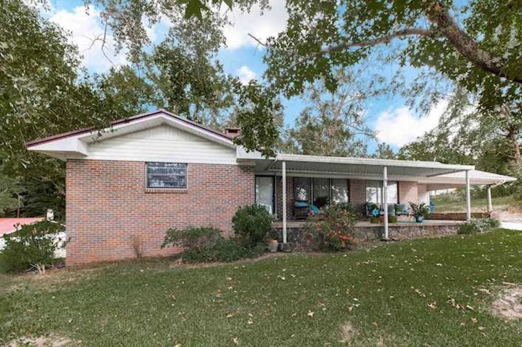 2358 Brookside Coalburg Road