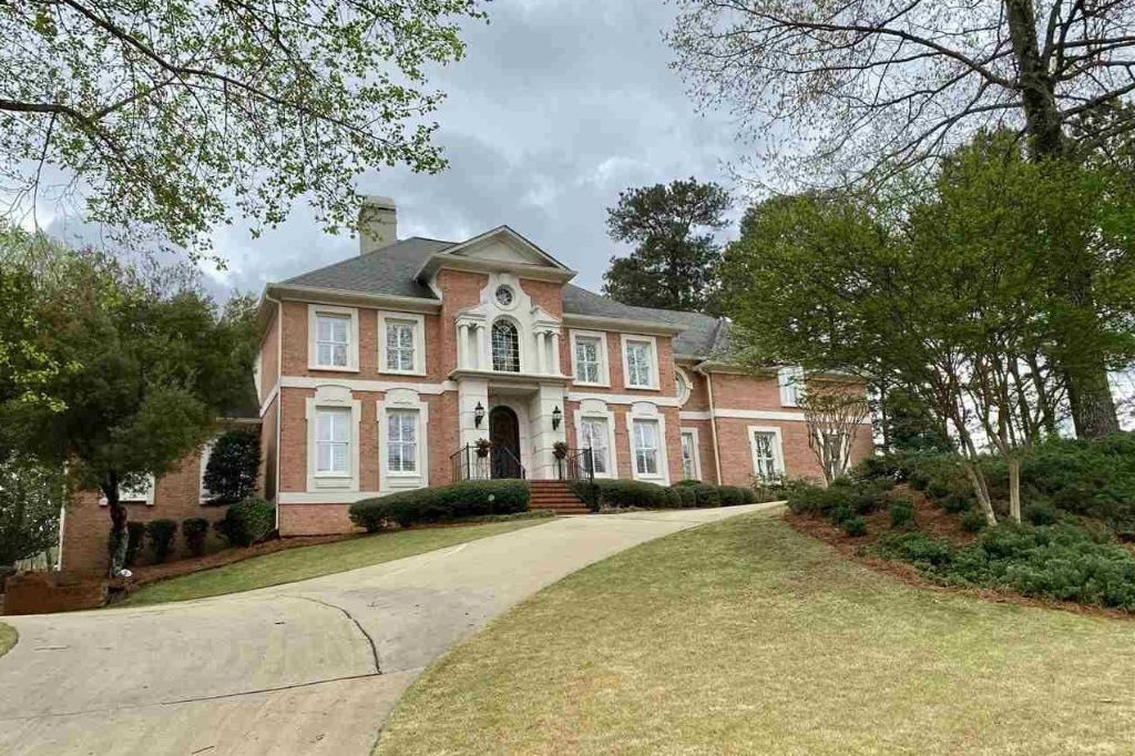 4870 Southlake Pkwy
