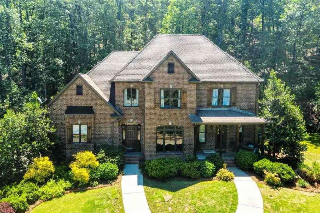 250 Stonegate Dr