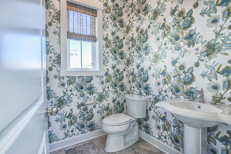 2020 Design Trend Bold Print Bathroom In Living Dunes