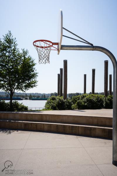 New Westminster, British Columbia, Pier Park Basketball